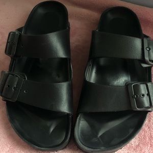 Birkenstock Arizona Essentials